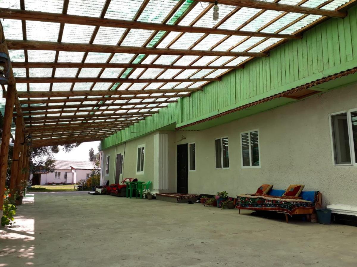 Guest House Jekshen Imeni Karla Marksa  Bagian luar foto