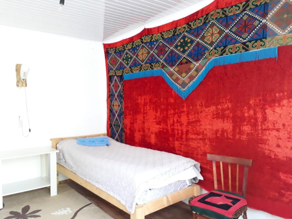 Guest House Jekshen Imeni Karla Marksa  Bagian luar foto
